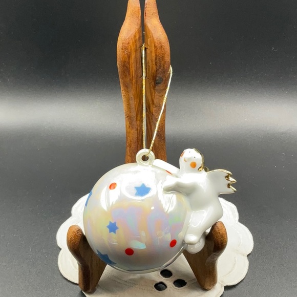 Villeroy & Boch Holiday Vtg Villeroy Boch Flying Angel Xmas Ball Poshmark